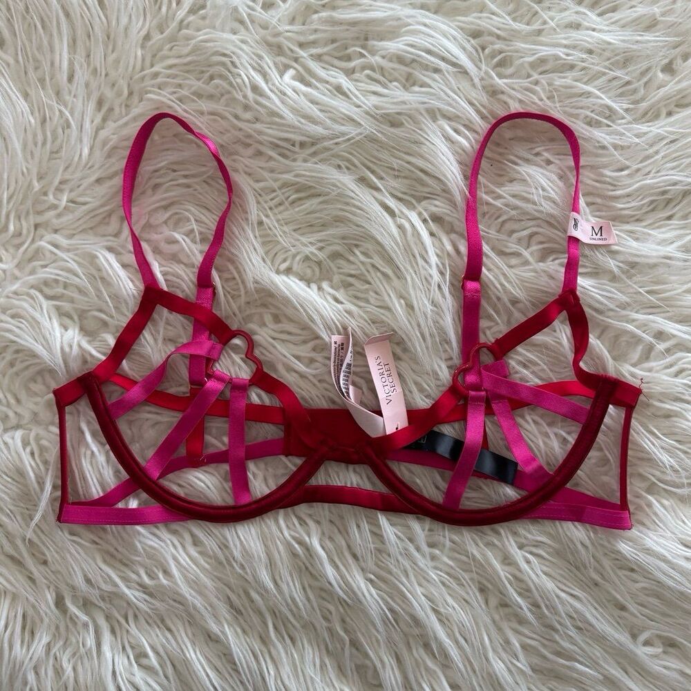 Victoria’s Secret Very Sexy Heartware Open-Cup Strappy Demi Bra Lipstick Medium